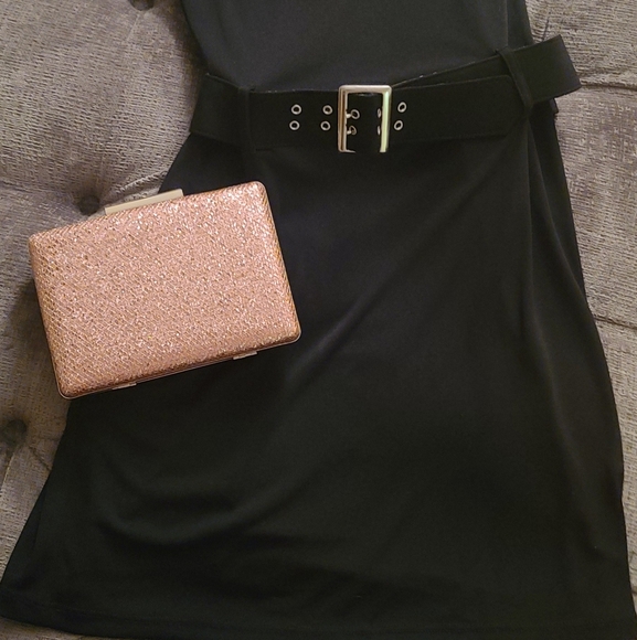 Dress - Picture 5 of 8